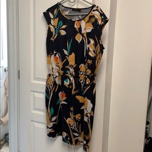 Floral Dress with elastic band waist.